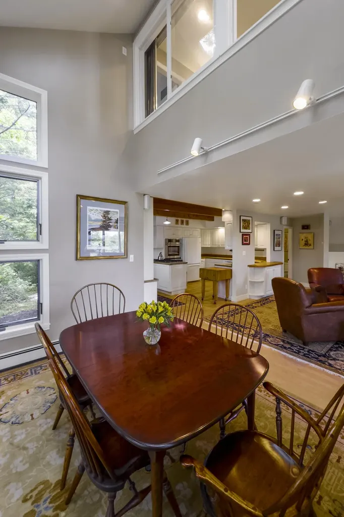 23 Acadia Drive Rockland ME 04841