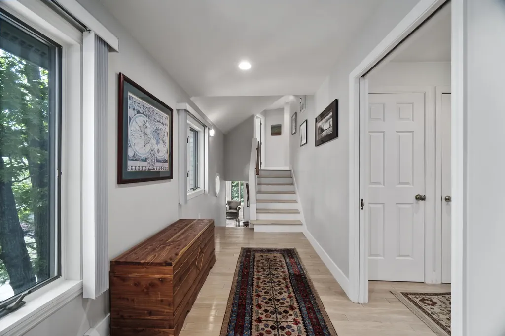 23 Acadia Drive Rockland ME 04841