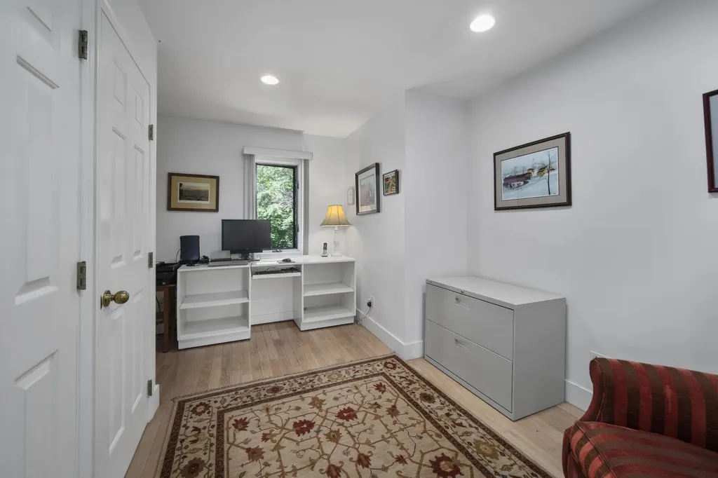 23 Acadia Drive Rockland ME 04841