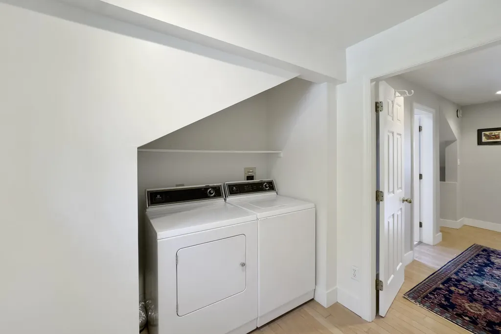 23 Acadia Drive Rockland ME 04841