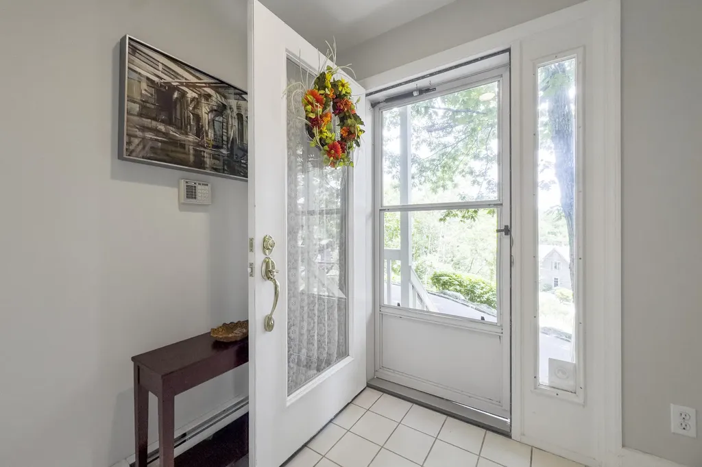 23 Acadia Drive Rockland ME 04841