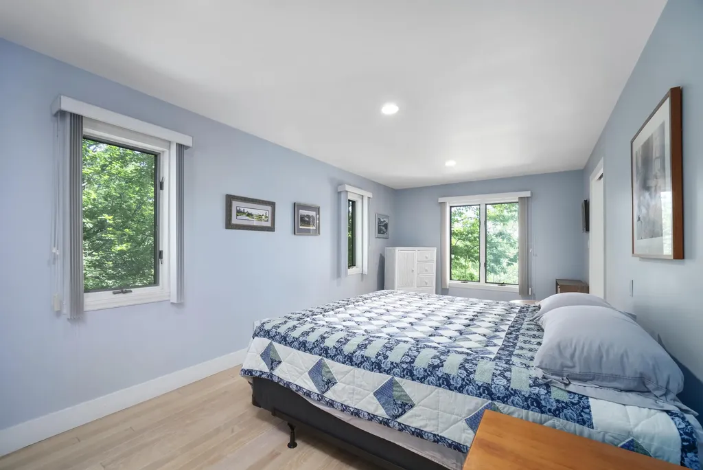 23 Acadia Drive Rockland ME 04841
