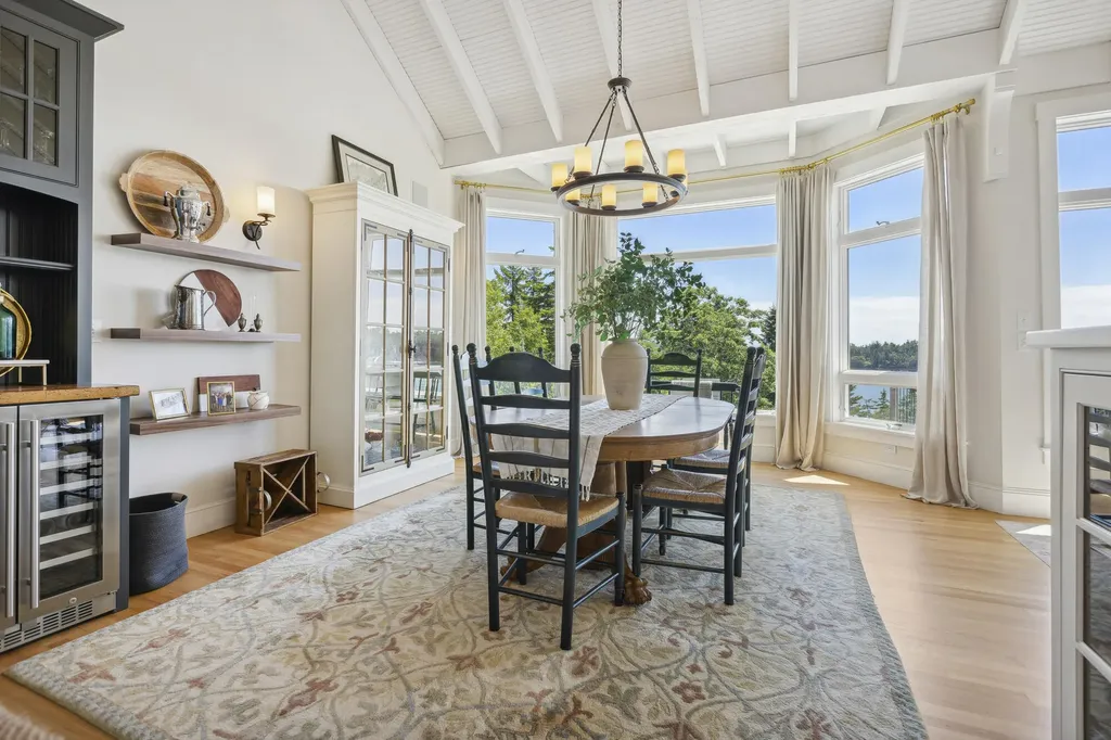 31 Headland Road Harpswell ME 04079