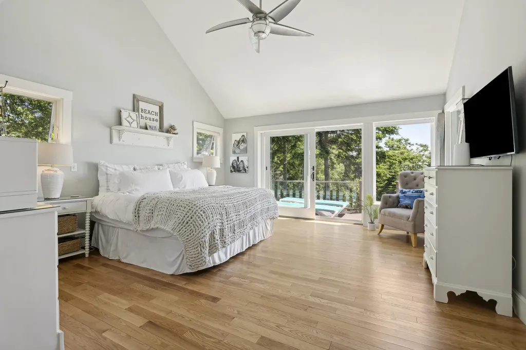 31 Headland Road Harpswell ME 04079