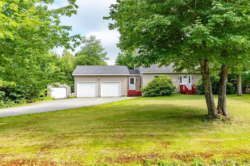 36 Tamarac Road Ellsworth ME 04605