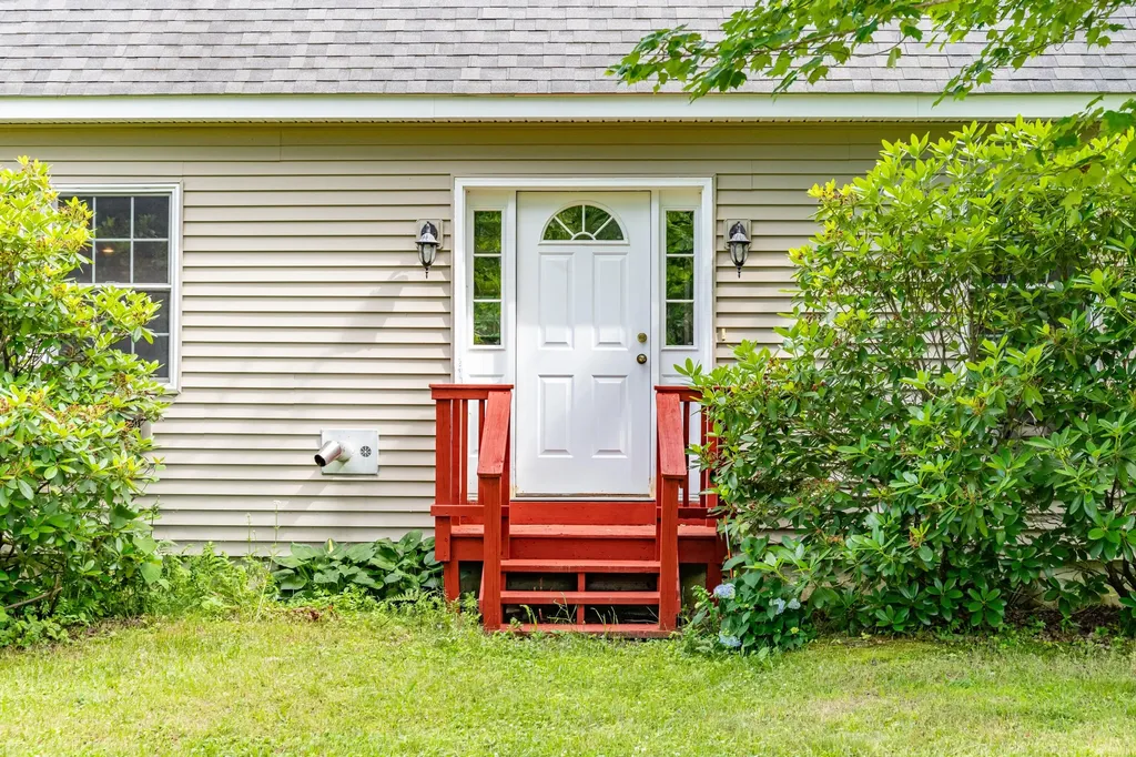 36 Tamarac Road Ellsworth ME 04605