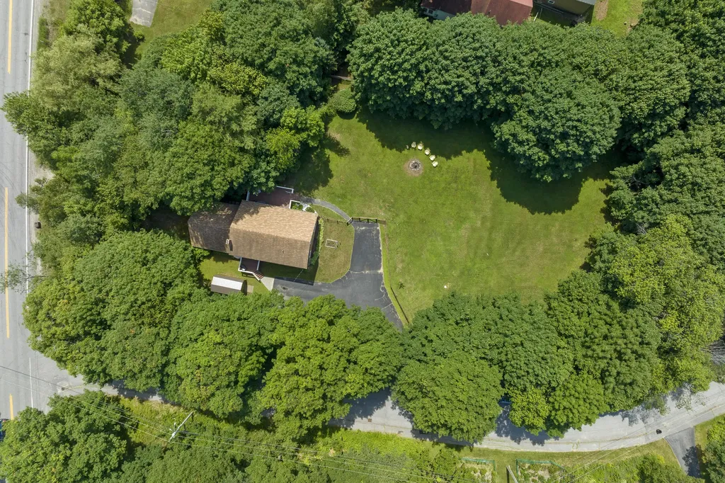 1 Fox Run Drive Brunswick ME 04011