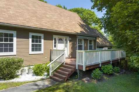 1 Fox Run Drive Brunswick ME 04011