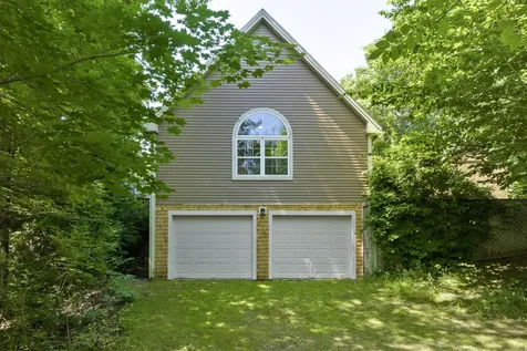 1 Fox Run Drive Brunswick ME 04011