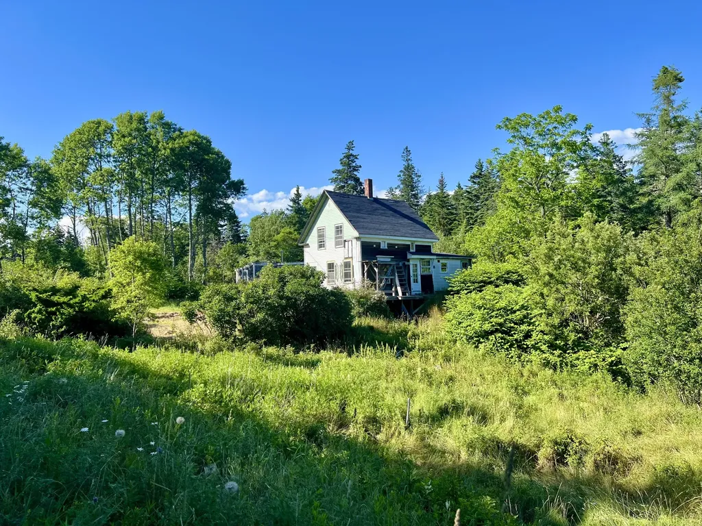 221 Old Harbor Road Vinalhaven ME 04863