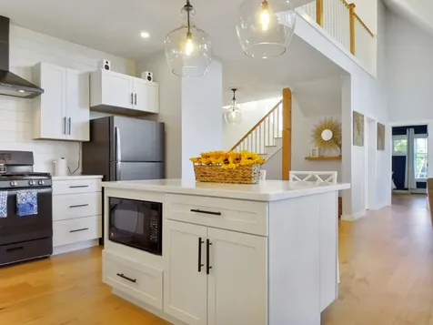 48 Old Stone Road Lincolnville ME 04849