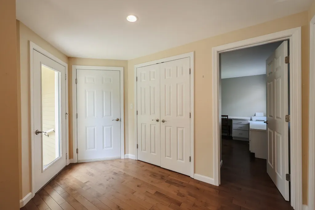 15 Oak Street Kennebunkport ME 04046