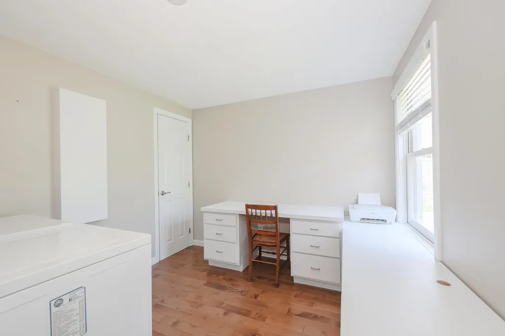 15 Oak Street Kennebunkport ME 04046