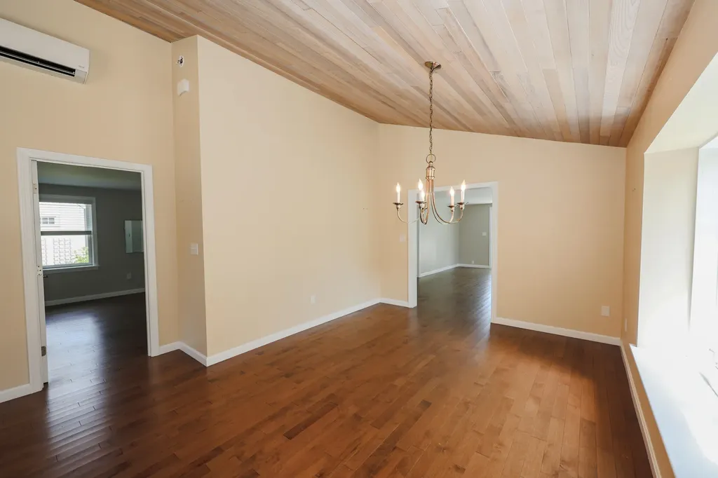15 Oak Street Kennebunkport ME 04046