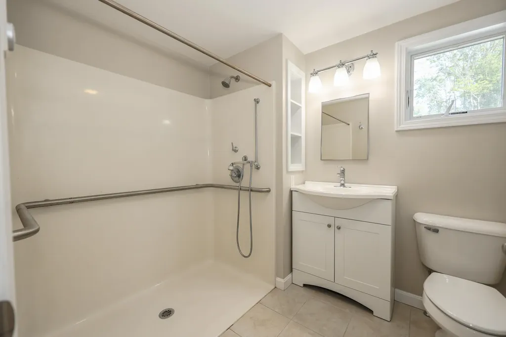 15 Oak Street Kennebunkport ME 04046