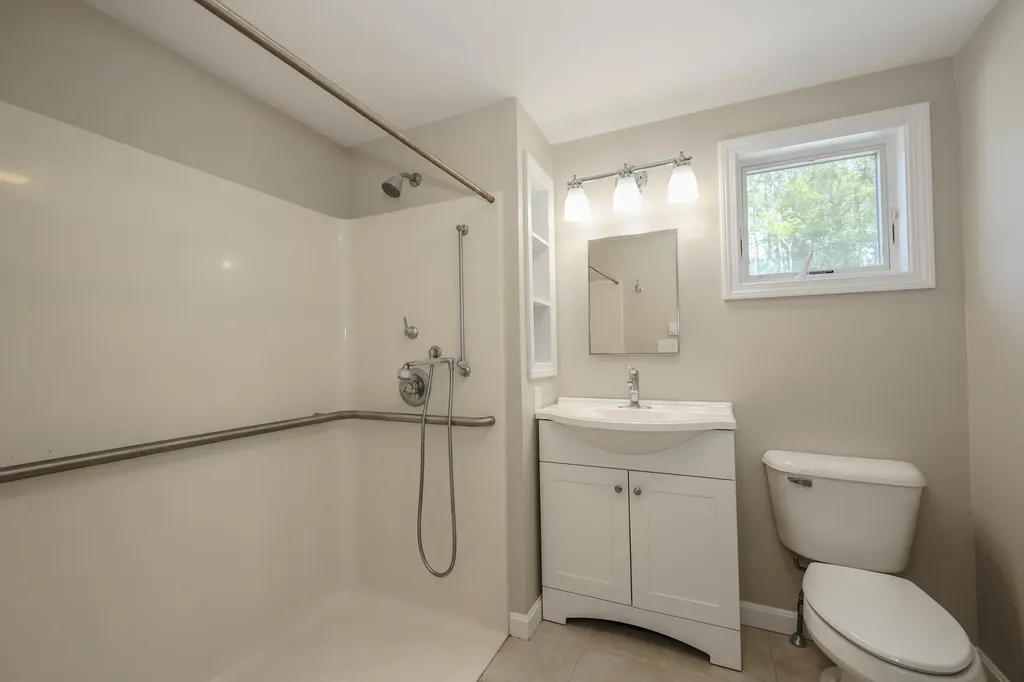 15 Oak Street Kennebunkport ME 04046