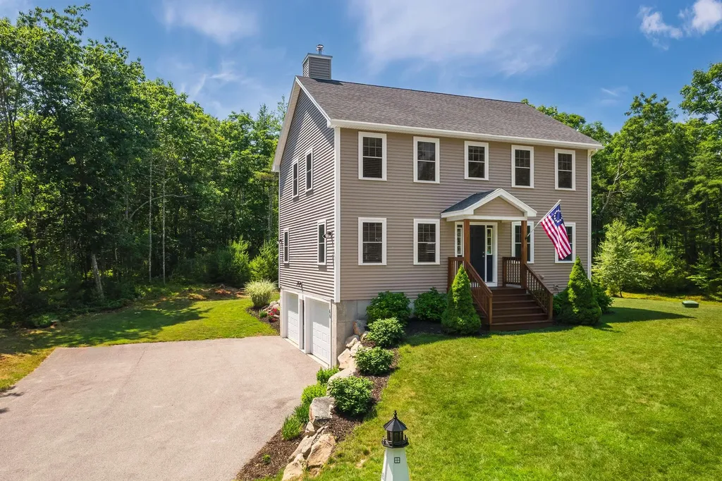 66 Witchtrot Road York ME 03909