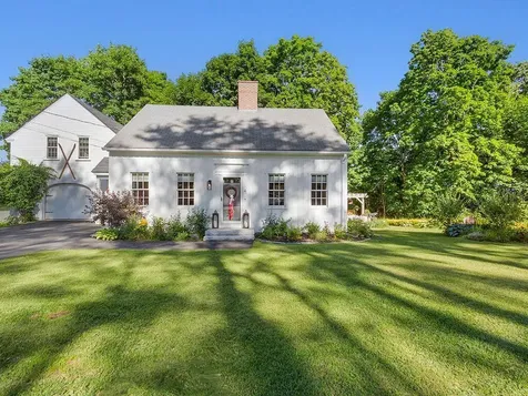 4 Roberts Avenue Waterville ME 04901