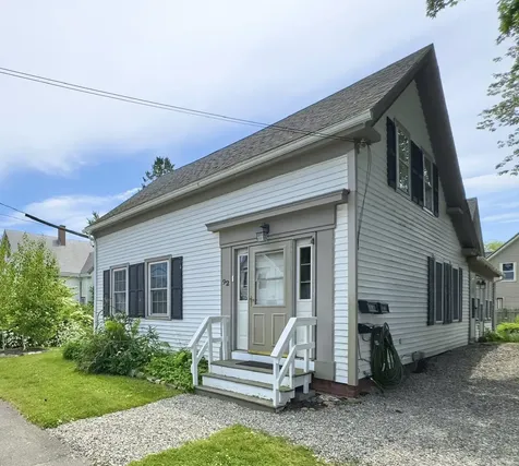 92 Pleasant Street Rockland ME 04841