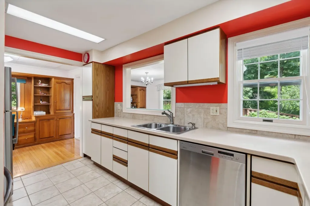 71 Central Street Hallowell ME 04347