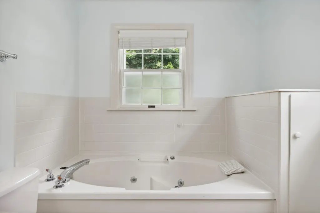 71 Central Street Hallowell ME 04347