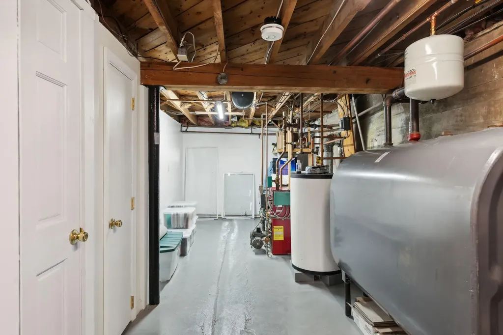 71 Central Street Hallowell ME 04347
