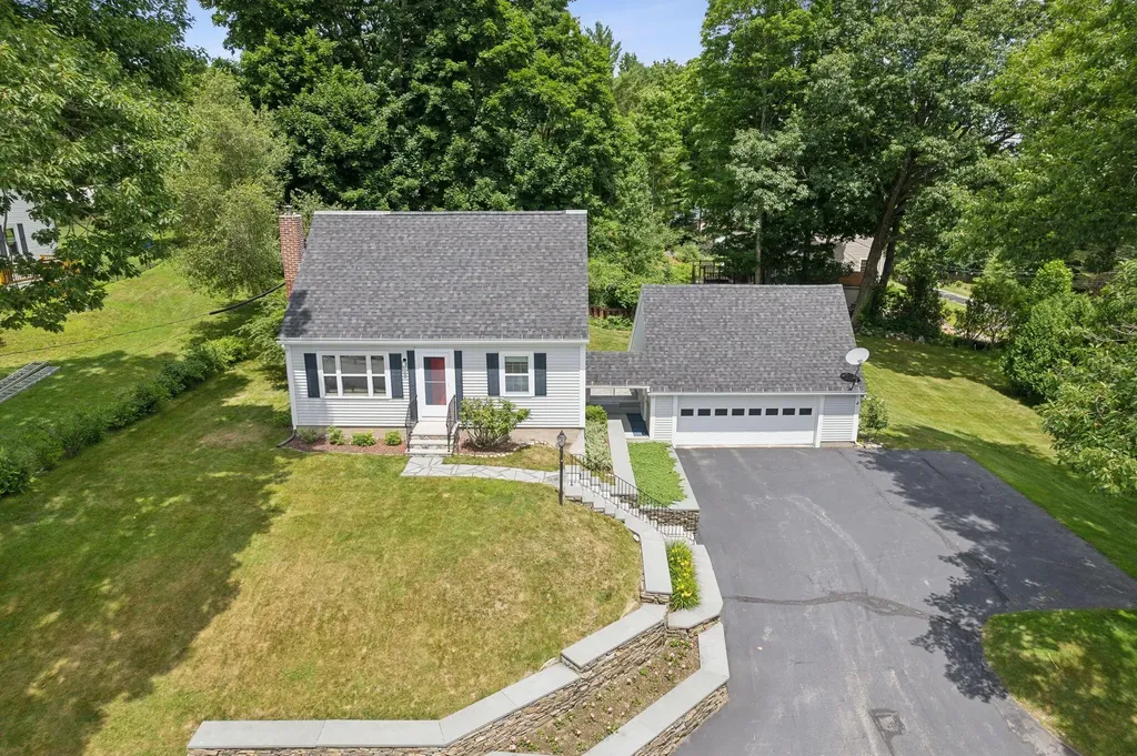 71 Central Street Hallowell ME 04347