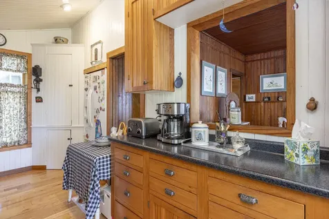 26 Whitehead Street Portland ME 04108