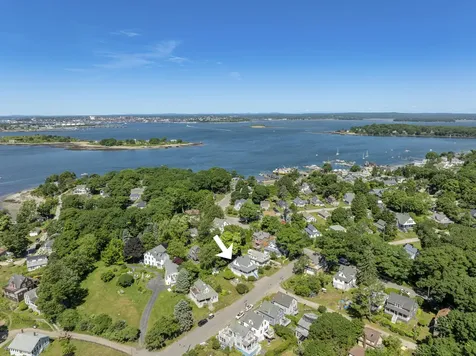 26 Whitehead Street Portland ME 04108