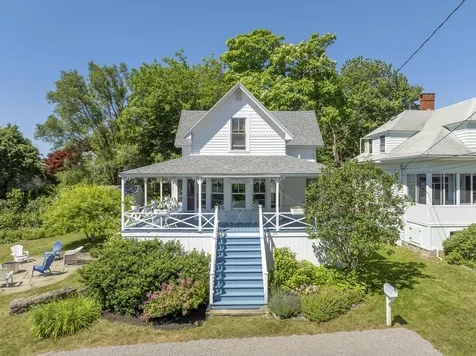 26 Whitehead Street Portland ME 04108