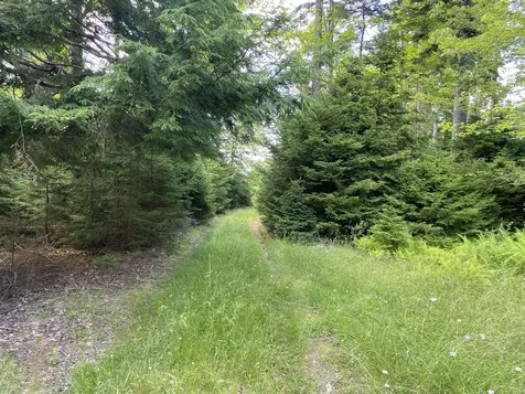 2Q Hermit's Point Road Islesboro ME 04848