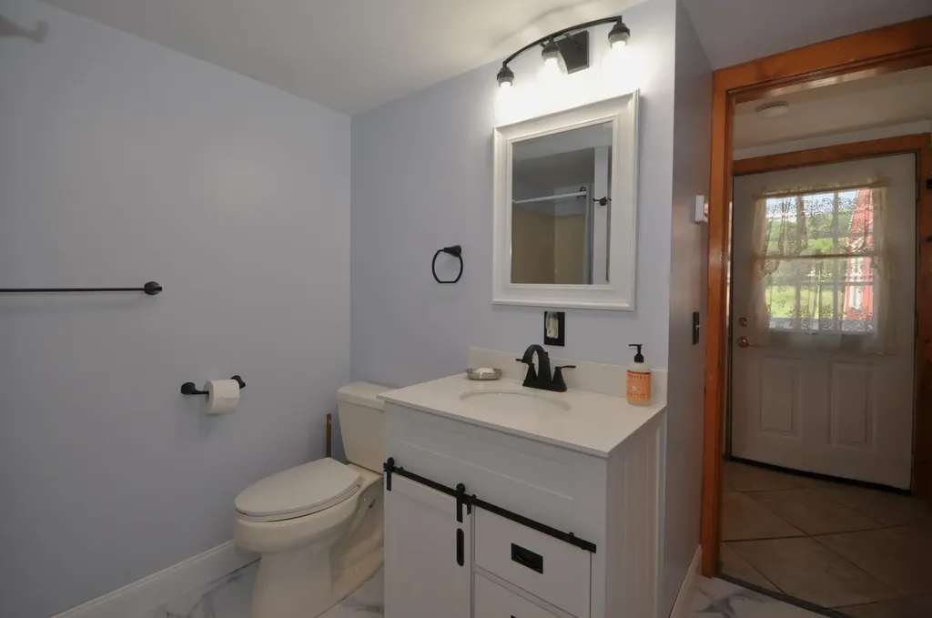 266 Lebanon Road Winterport ME 04496