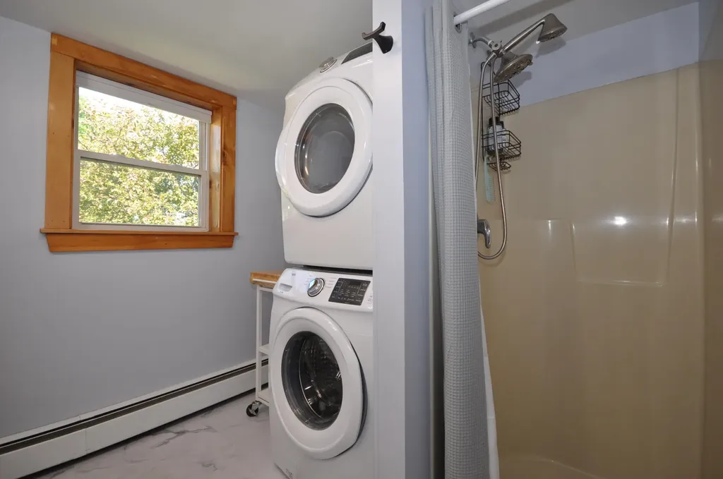 266 Lebanon Road Winterport ME 04496