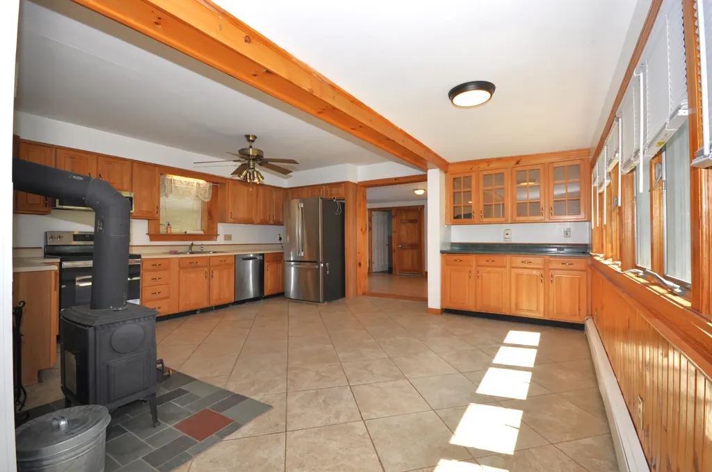 266 Lebanon Road Winterport ME 04496