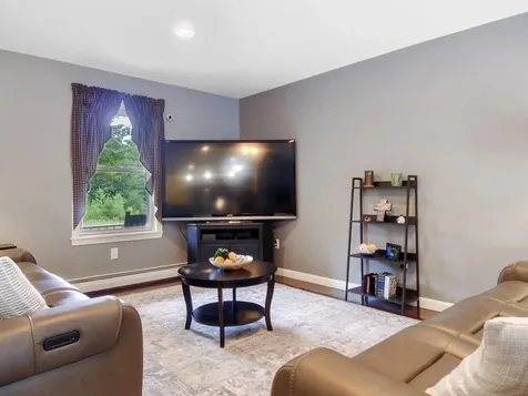 33 Rowe Lane Oakland ME 04963