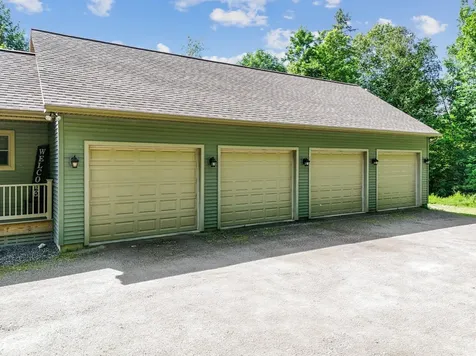 33 Rowe Lane Oakland ME 04963