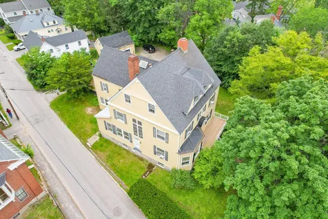 163 Park Row Brunswick ME 04011