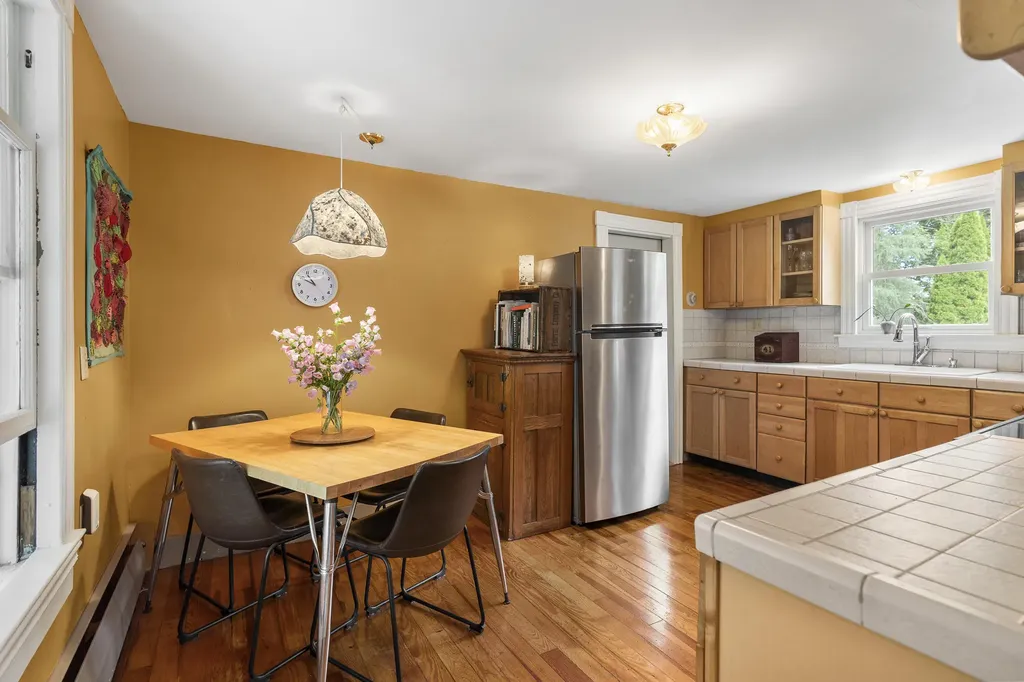 29 Merryman Lane Brunswick ME 04011