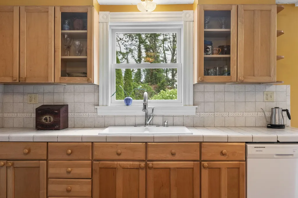 29 Merryman Lane Brunswick ME 04011