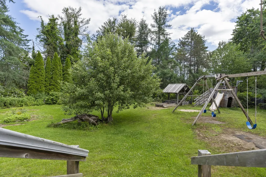 29 Merryman Lane Brunswick ME 04011