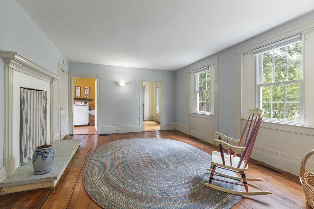 29 Merryman Lane Brunswick ME 04011