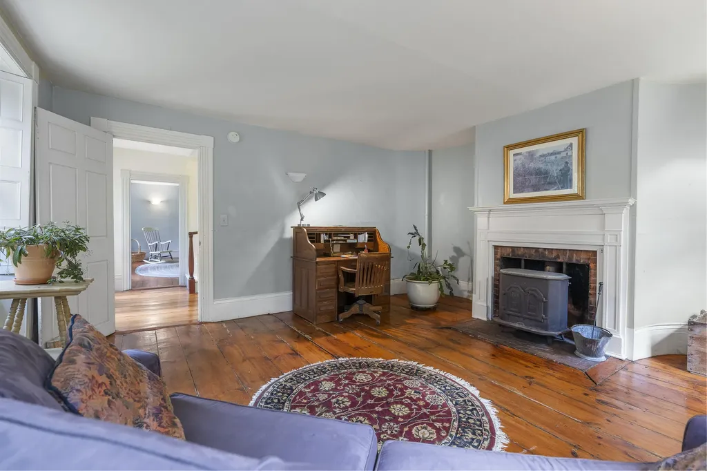 29 Merryman Lane Brunswick ME 04011