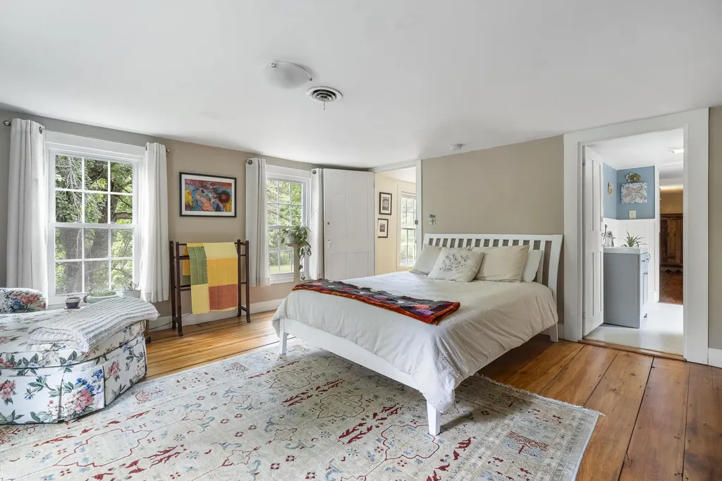 29 Merryman Lane Brunswick ME 04011