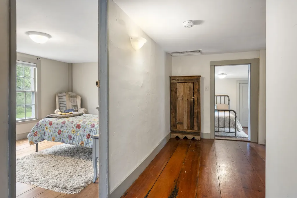 29 Merryman Lane Brunswick ME 04011
