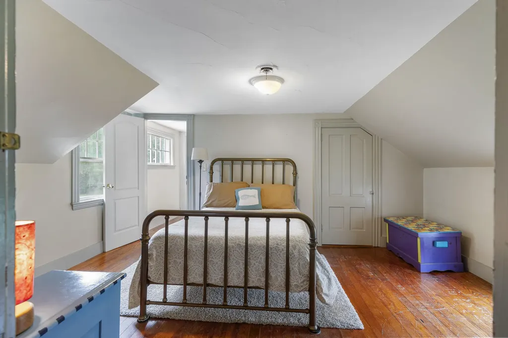 29 Merryman Lane Brunswick ME 04011