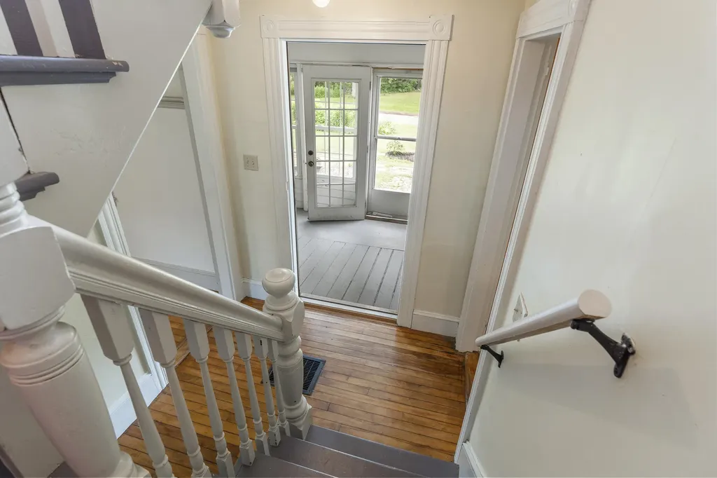 29 Merryman Lane Brunswick ME 04011