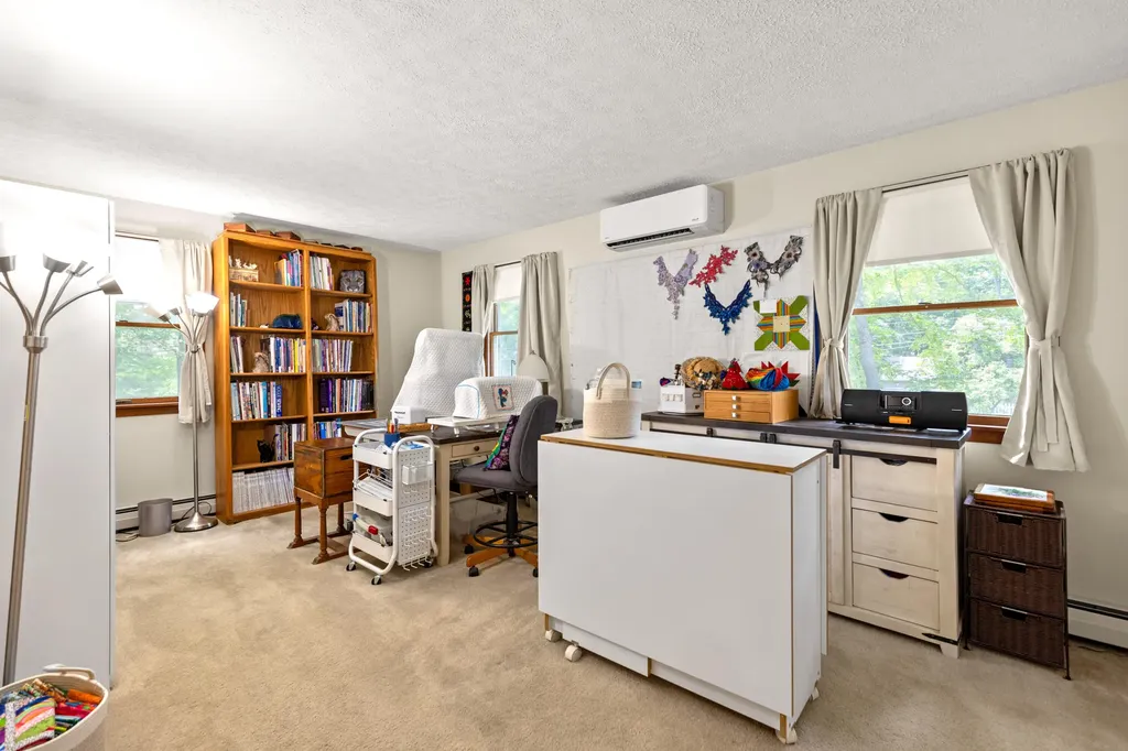 15 Cushnoc Lane Brunswick ME 04011