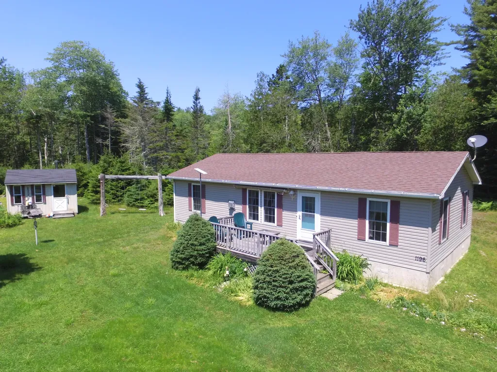 1196 Main Road Islesboro ME 04848