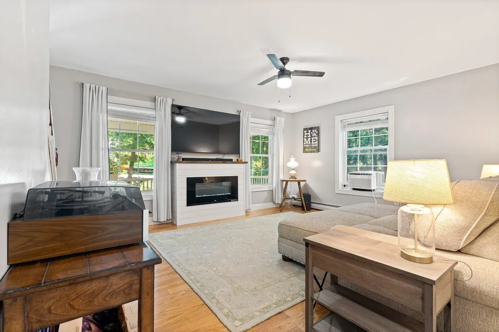 60 Waters Edge Drive Lewiston ME 04240