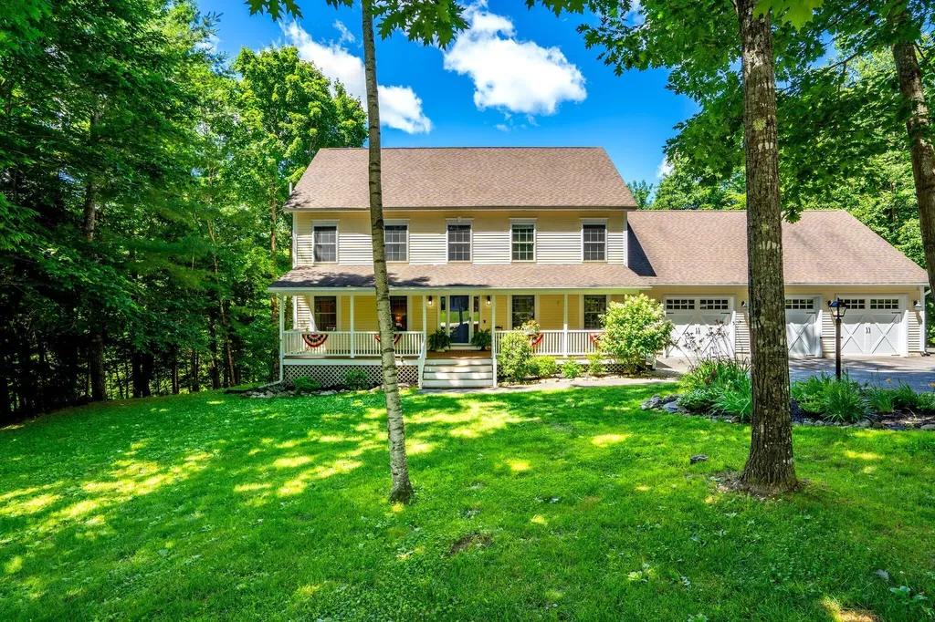60 Waters Edge Drive Lewiston ME 04240